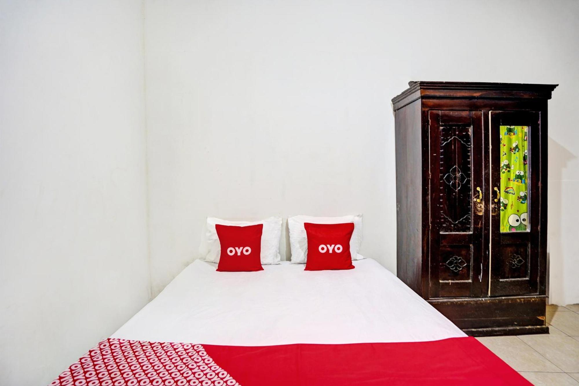 Oyo Life 92840 Wisma Morricco Jombang ภายนอก รูปภาพ