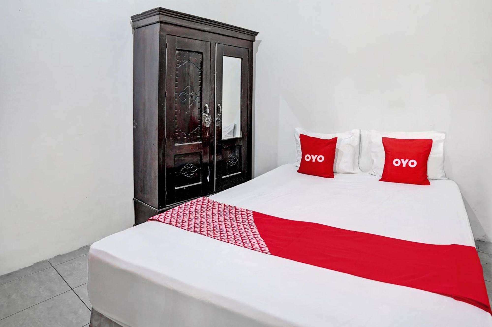 Oyo Life 92840 Wisma Morricco Jombang ภายนอก รูปภาพ